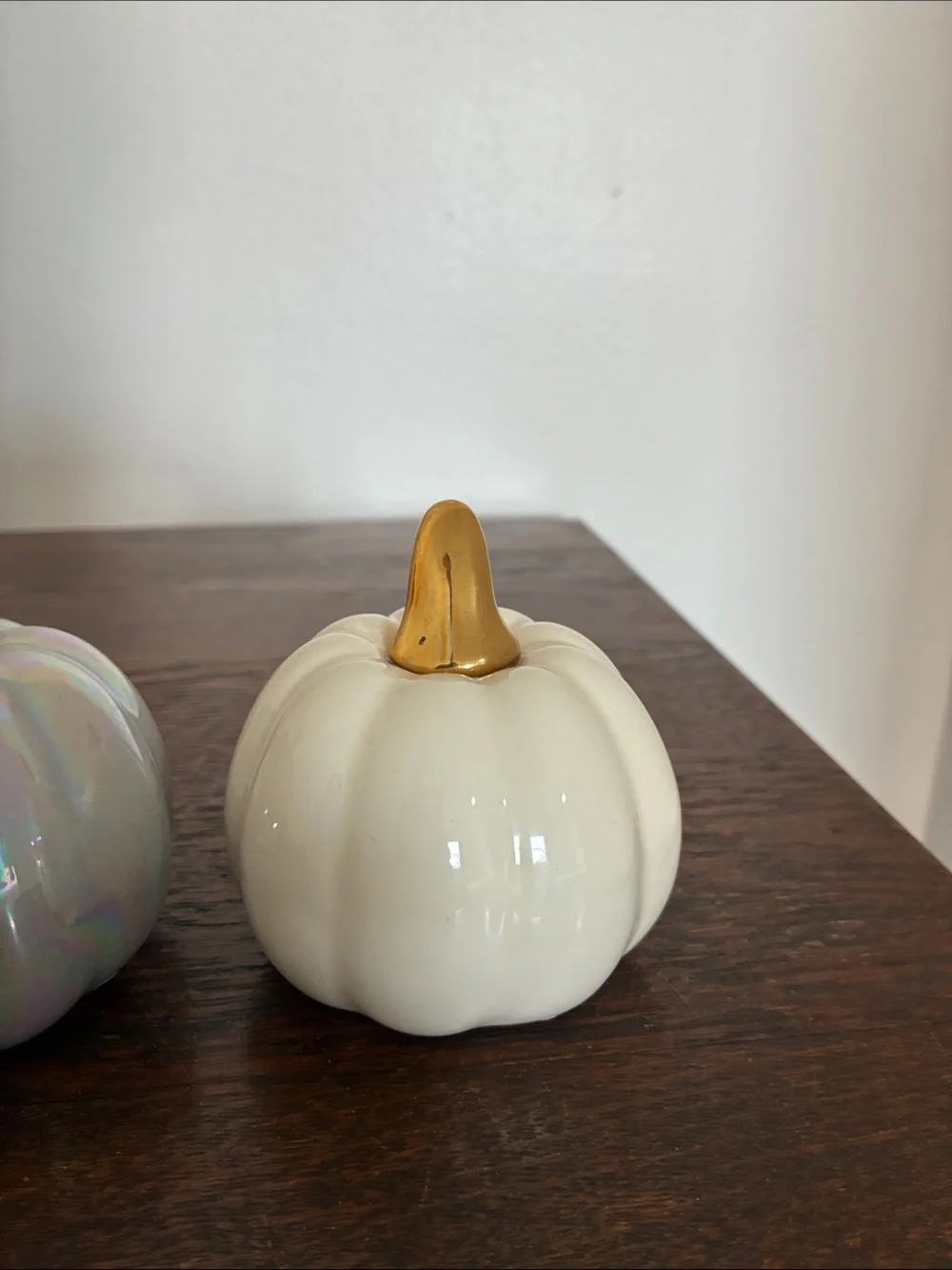 NWT- Set of 3- White & Gray Pearl Iridescent- Ceramic Pumpkins with Gold Stems
